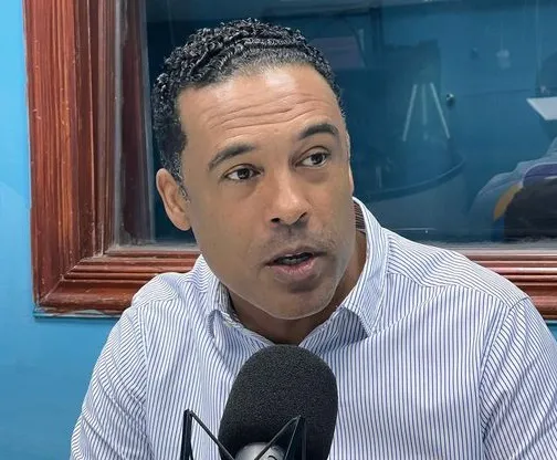 ELVIS ROSARIO, EL EXPRESO RD