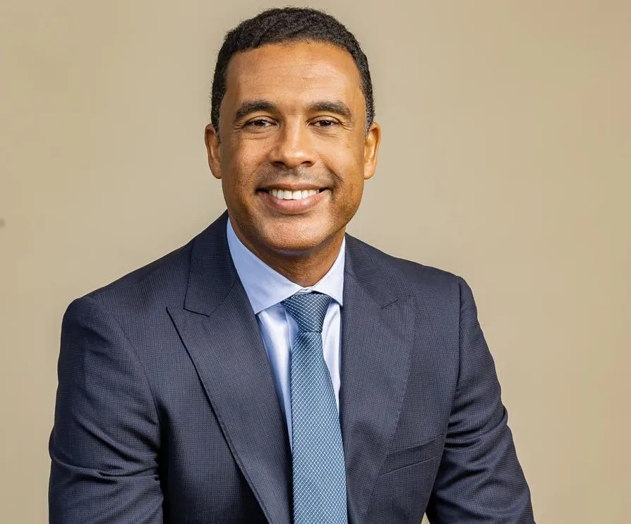 ELVIS ROSARIO