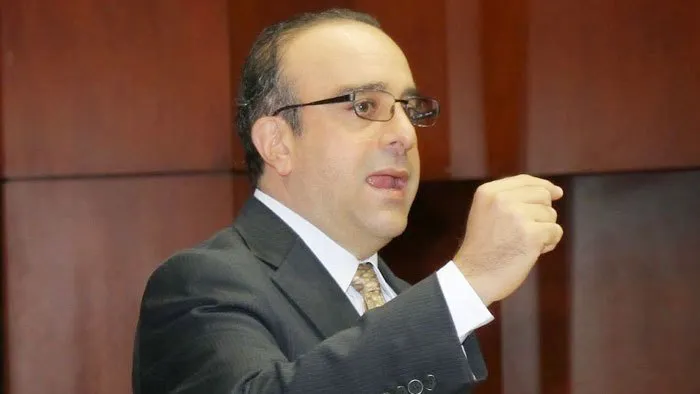 ARISTIDES VICTORIA YEB, EL EXPRESO RD