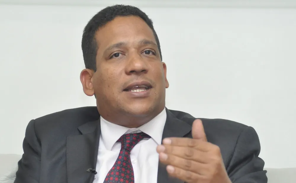 carlos-pimentel