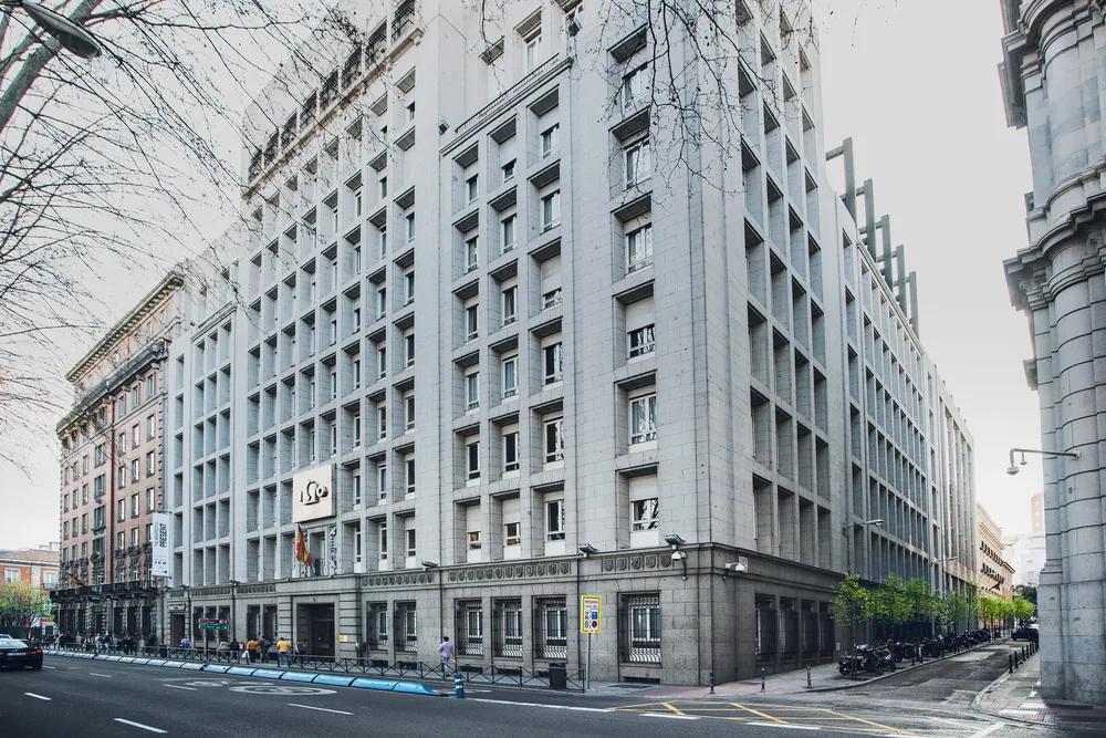 BPD5027. Fachada del Instituto de Crédito Oficial de España (ICO).