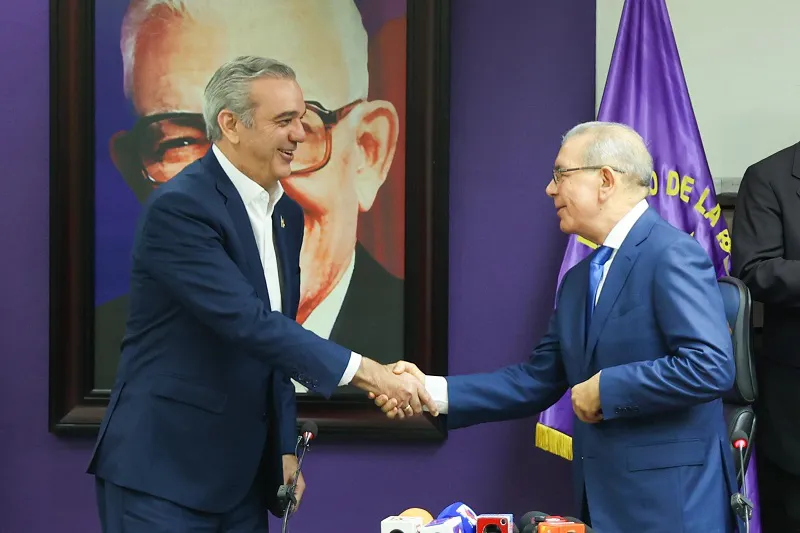 Luis-Abinader-y-Danilo-Medina