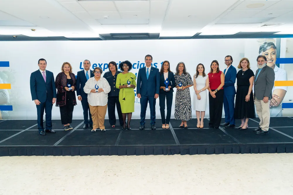 AND07970 La primera edición de Impúlsate Silver otorgó premios en metálico y asesoría para los emprendimientos ganadores.