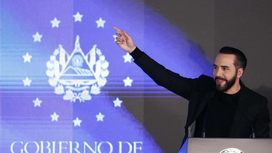 nayib-bukele-efe-23e5b2fda619e838532a5ac131dced66a6aae77bw-c3b1c92d-focus-0.67-0.19-896-504