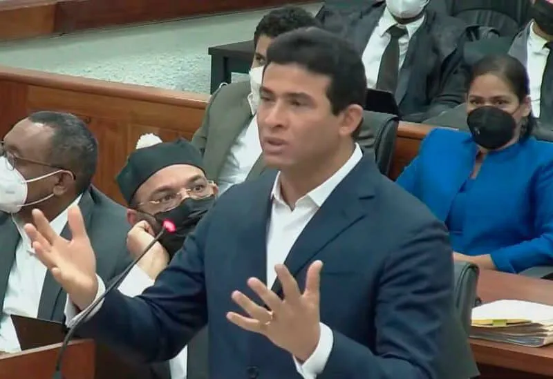 ADAN-CACERES-800x549