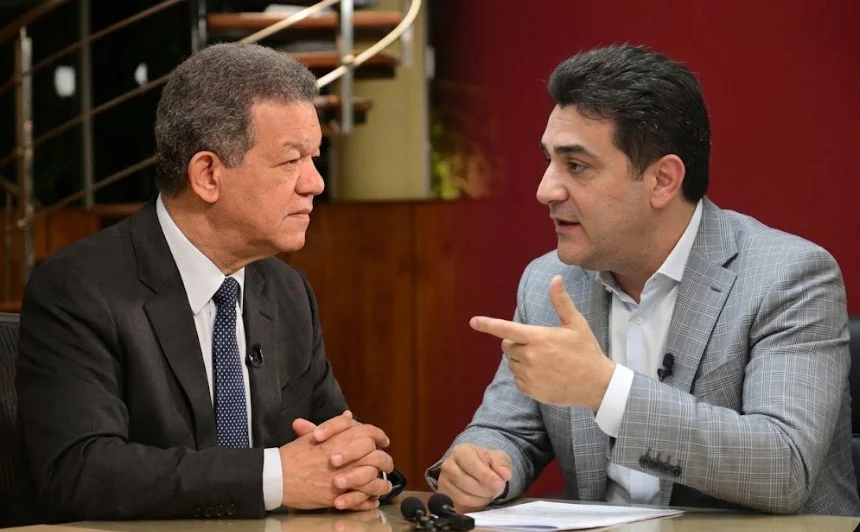 JULIO CURY Y LEONEL FERNANDEZ, EL EXPRESO RD. FOTO IA