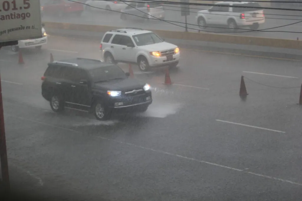 lluvias-31-08-2018-foto-2-wilkin-andujar-1024x682-1