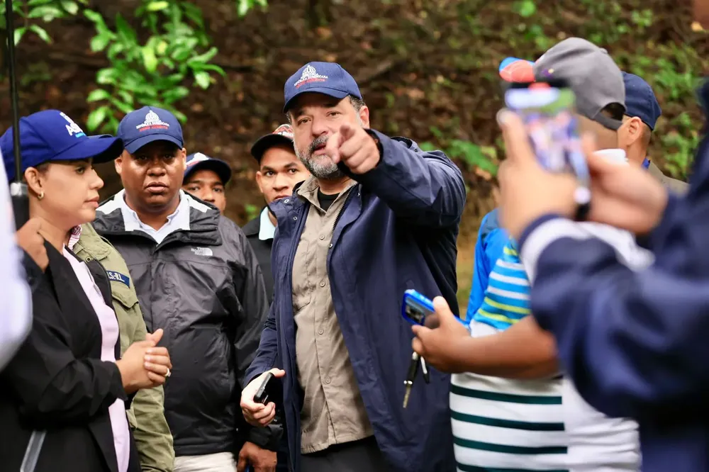 1cb15ece-08c2-4dde-915a-6823a8ce2c58