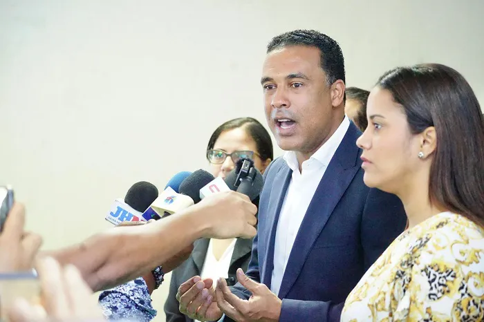 Elvis Rosario alza su voz contra la creciente ola de delincuencia en San Cristóbal, EL EXPRESO RD