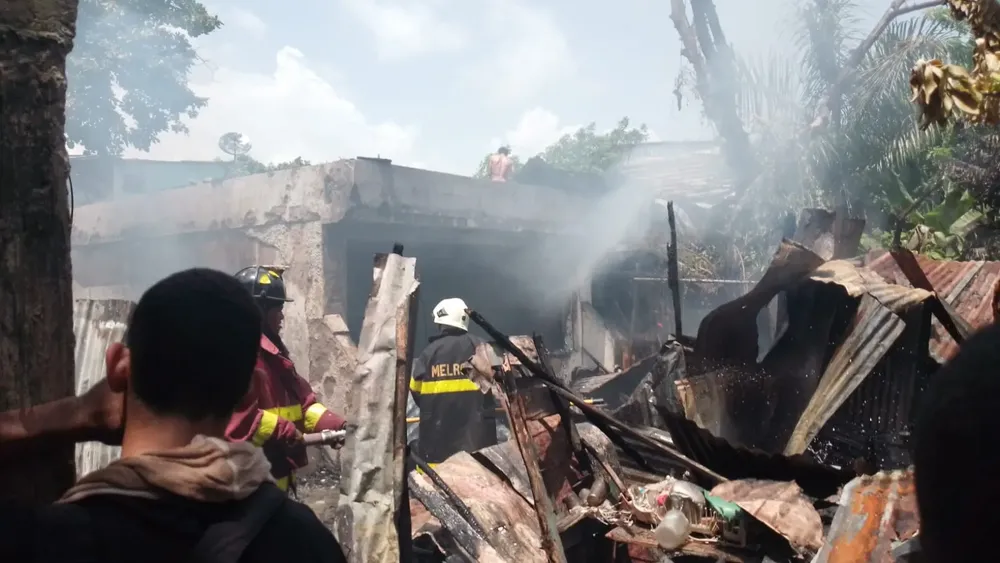 INCENDIO EN ALFA 4, EL EXPRESO RD