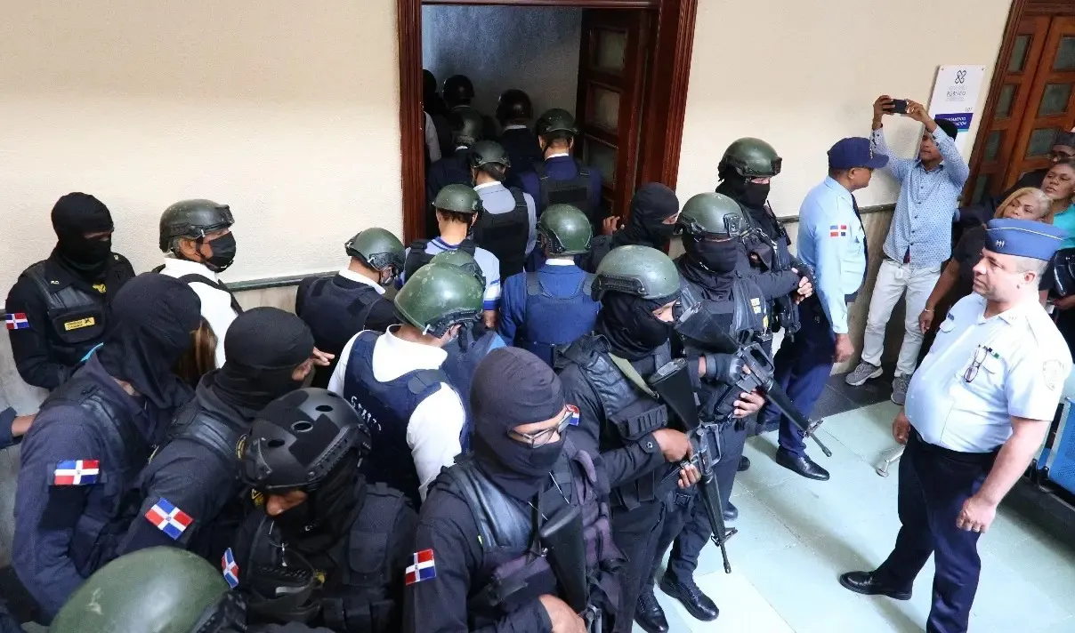 CASO CALAMAR, EL EXPRESO RD