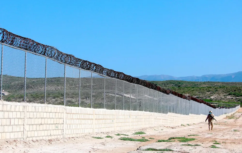 muro.